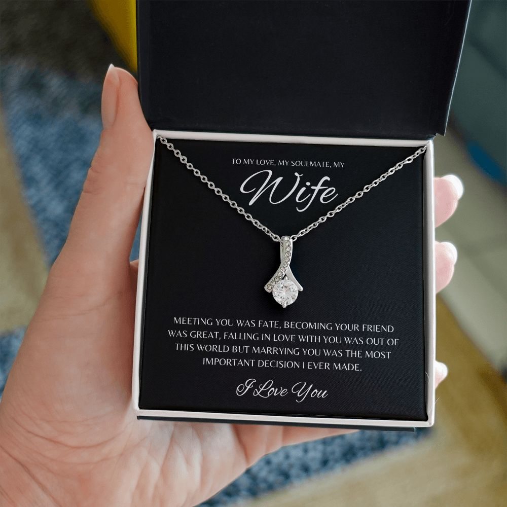 Gift To My Love, My Soulmate, My Wife | Alluring Beauty Necklace