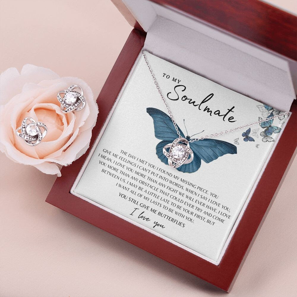 Love Knot Necklace Butterflies to Soulmate| Meaningful Gift for Her on Christmas, Anniversary or Birthday